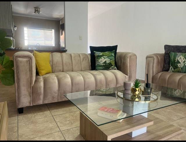 2 BEDROOM APARTMENT FOR SALE IN VORNA VALLEY